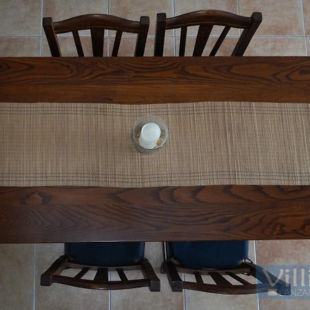 Casa Trina By Villitas Villa Playa Blanca  Ngoại thất bức ảnh